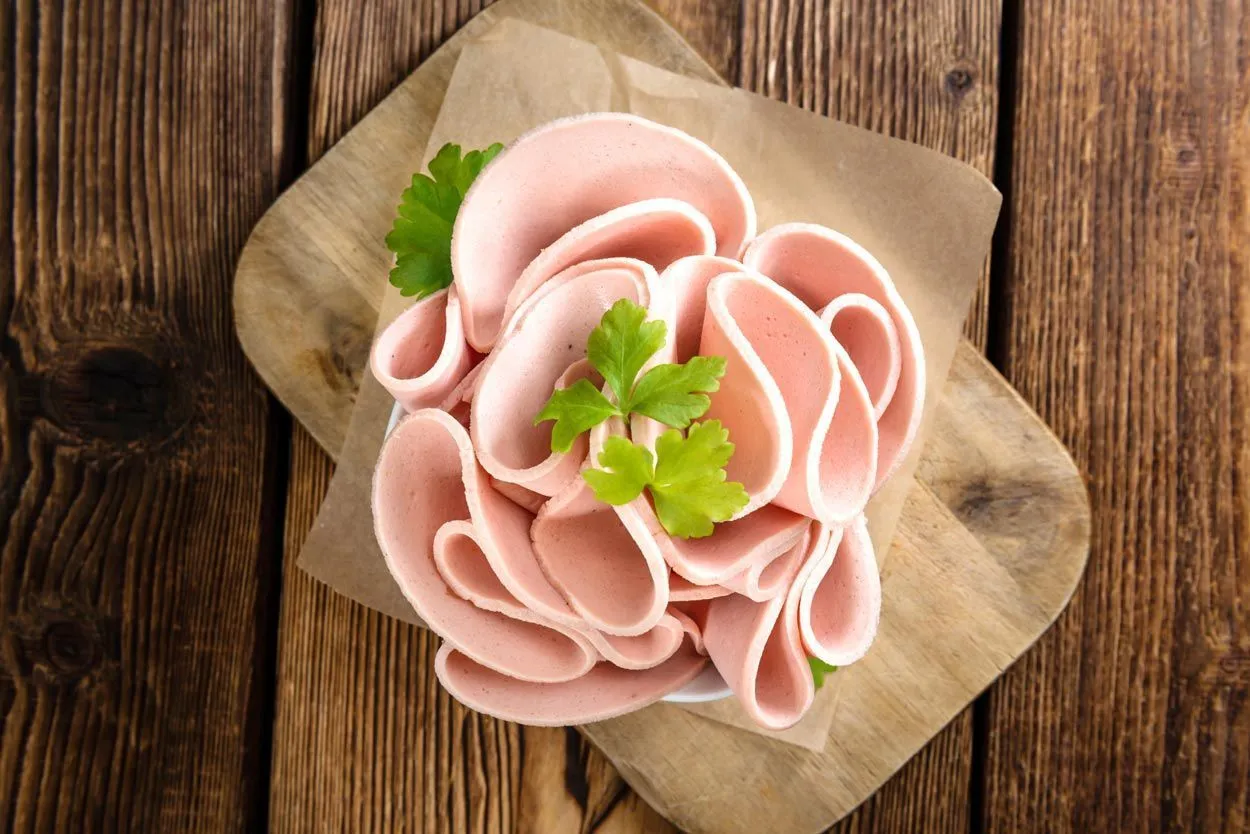 Колбаса может быть не только вкусной, но и полезной