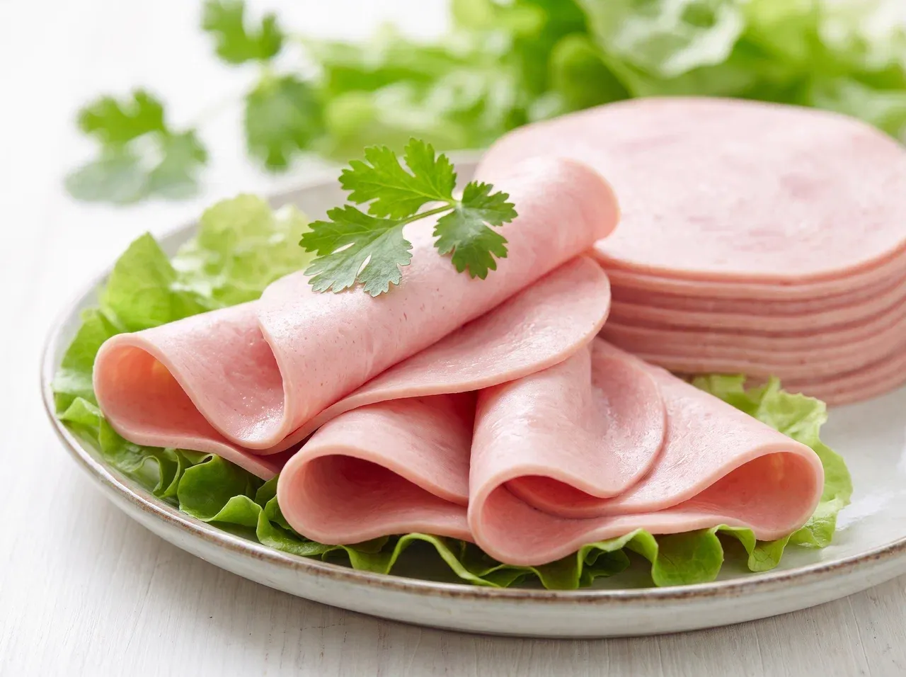 Все, что вы хотели знать о применении вкусоароматических добавок в вареных колбасах: интервью c профессионалом с 20 летним опытом